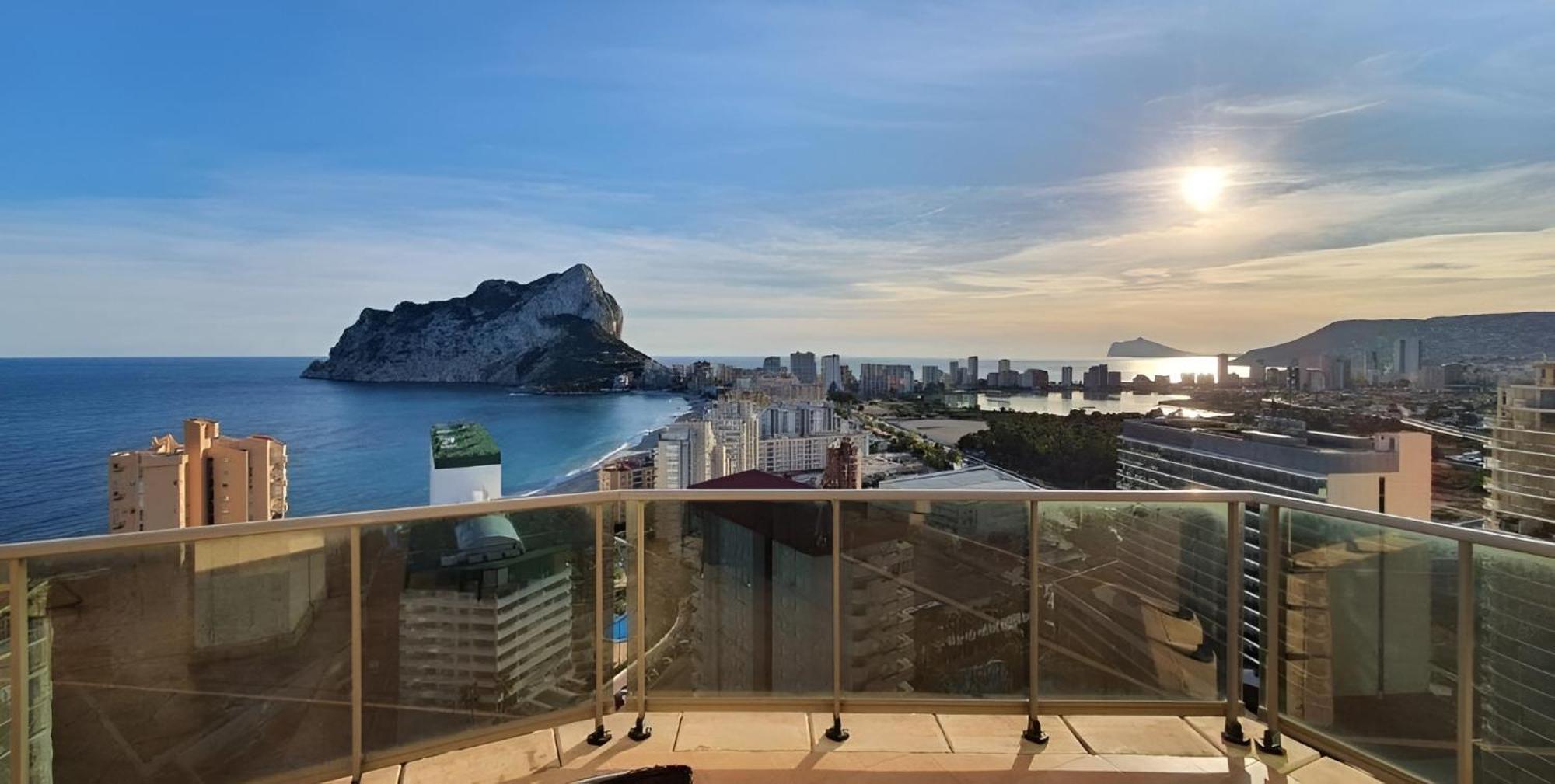 Apartamento Esmeralda Suites Кальпе Экстерьер фото